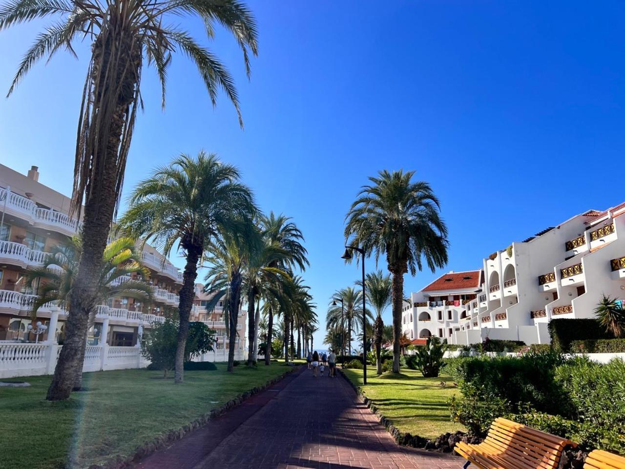 Seafront New Modern Apt Playa de las Américas Exterior foto